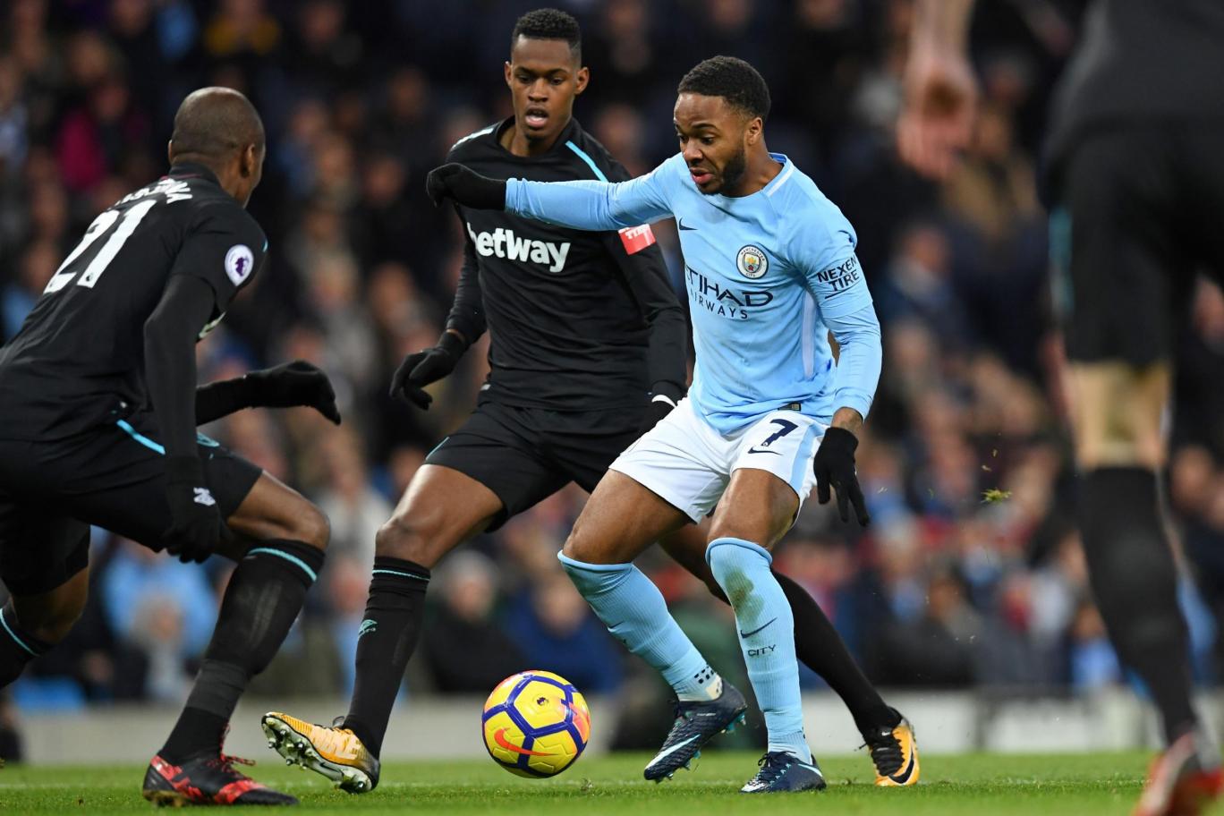 曼城决赛绝杀洛杉矶湖人,高芙砍下3记关键球,全场沸腾(曼联2分钟2球绝杀曼城) 曼城决赛绝杀洛杉矶湖人,高芙砍下3记关键球,全场沸腾(曼联2分钟2球绝杀曼城)